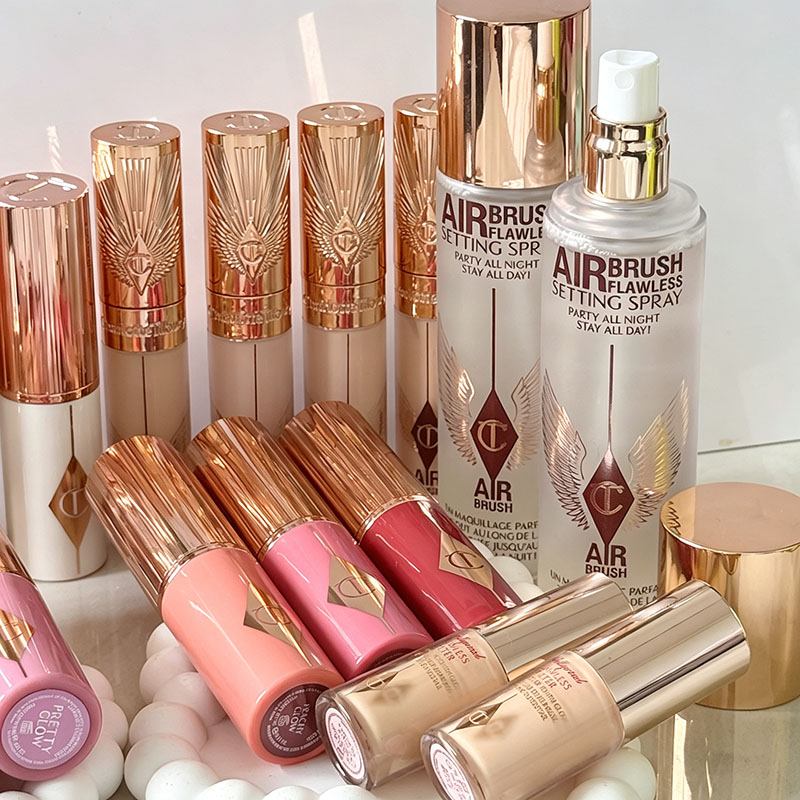 Makeup Fixing Mist - Шарлотт: 6-цветный консилер-стик, фиксирующий спрей, компактная