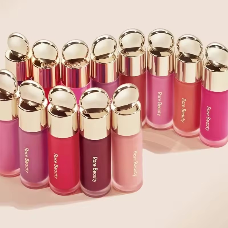 Горячая новинка: Бронзовый кон – обзор и цена Huda Beauty Makeup Mini Kit